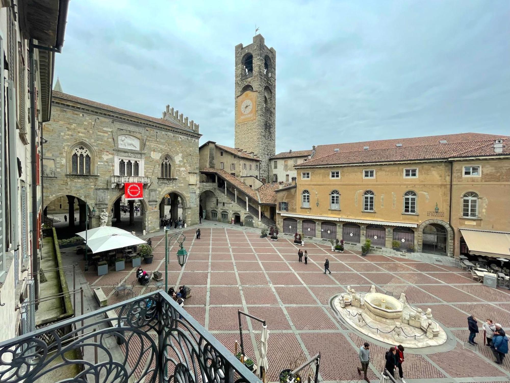 Best View Boutique Apartments Bergamo Exterior photo